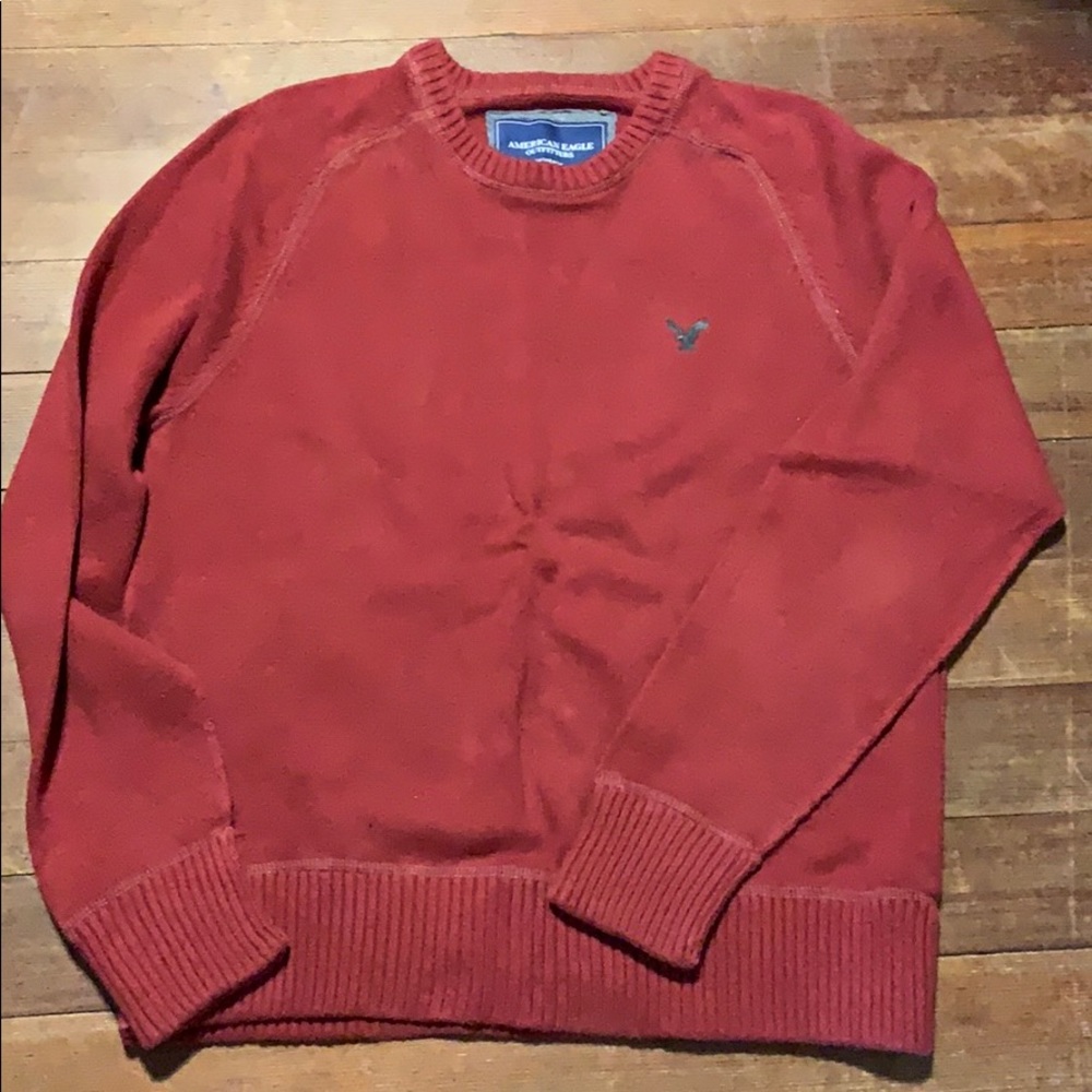 American Eagle size LG crewneck dark red sweater
